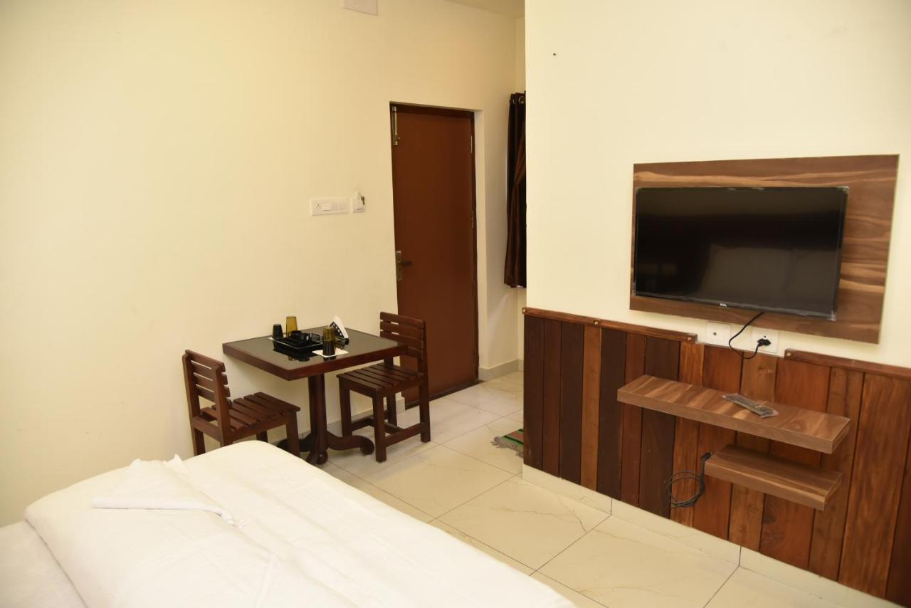 Sree Ganesh Inn Palni Buitenkant foto
