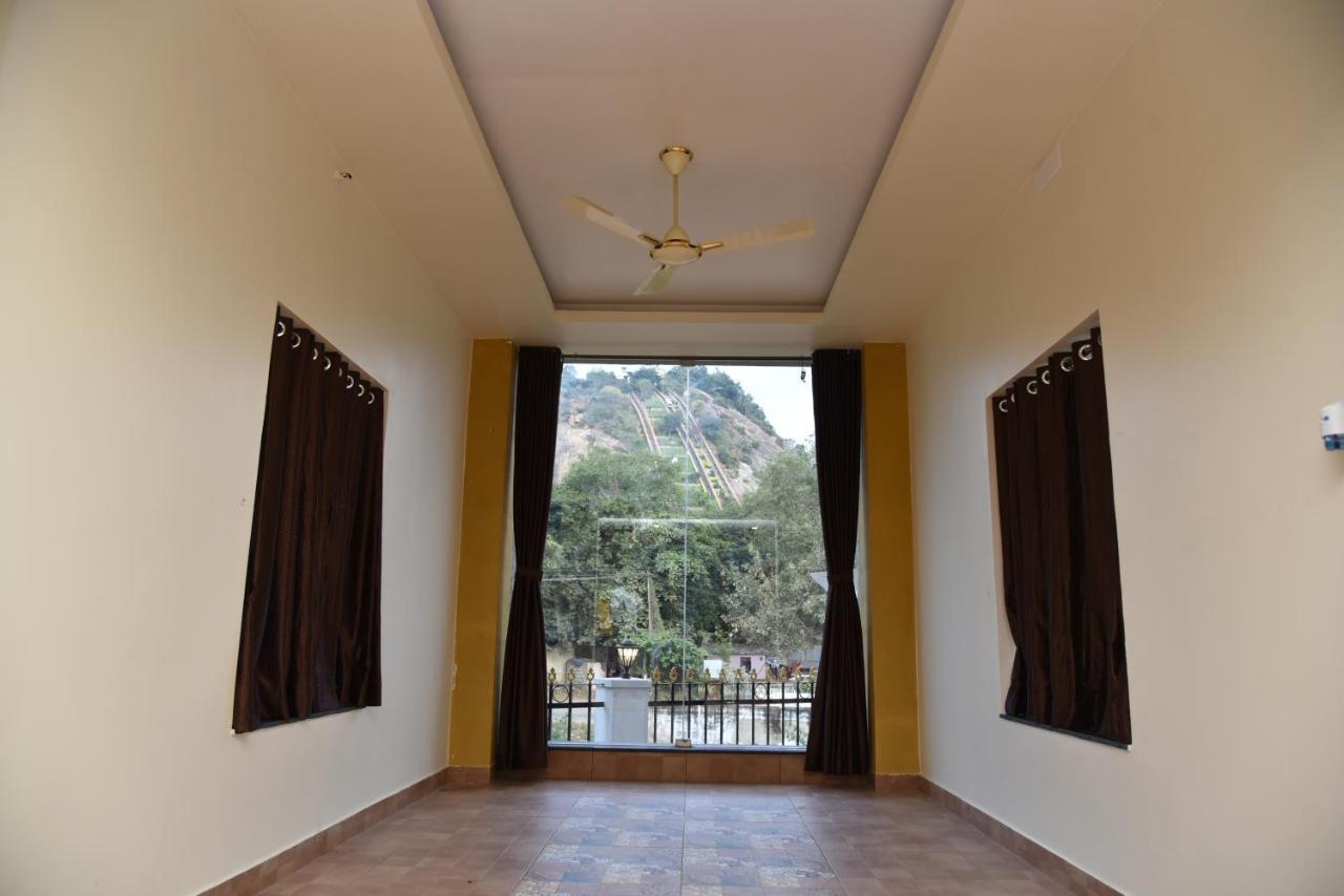 Sree Ganesh Inn Palni Buitenkant foto