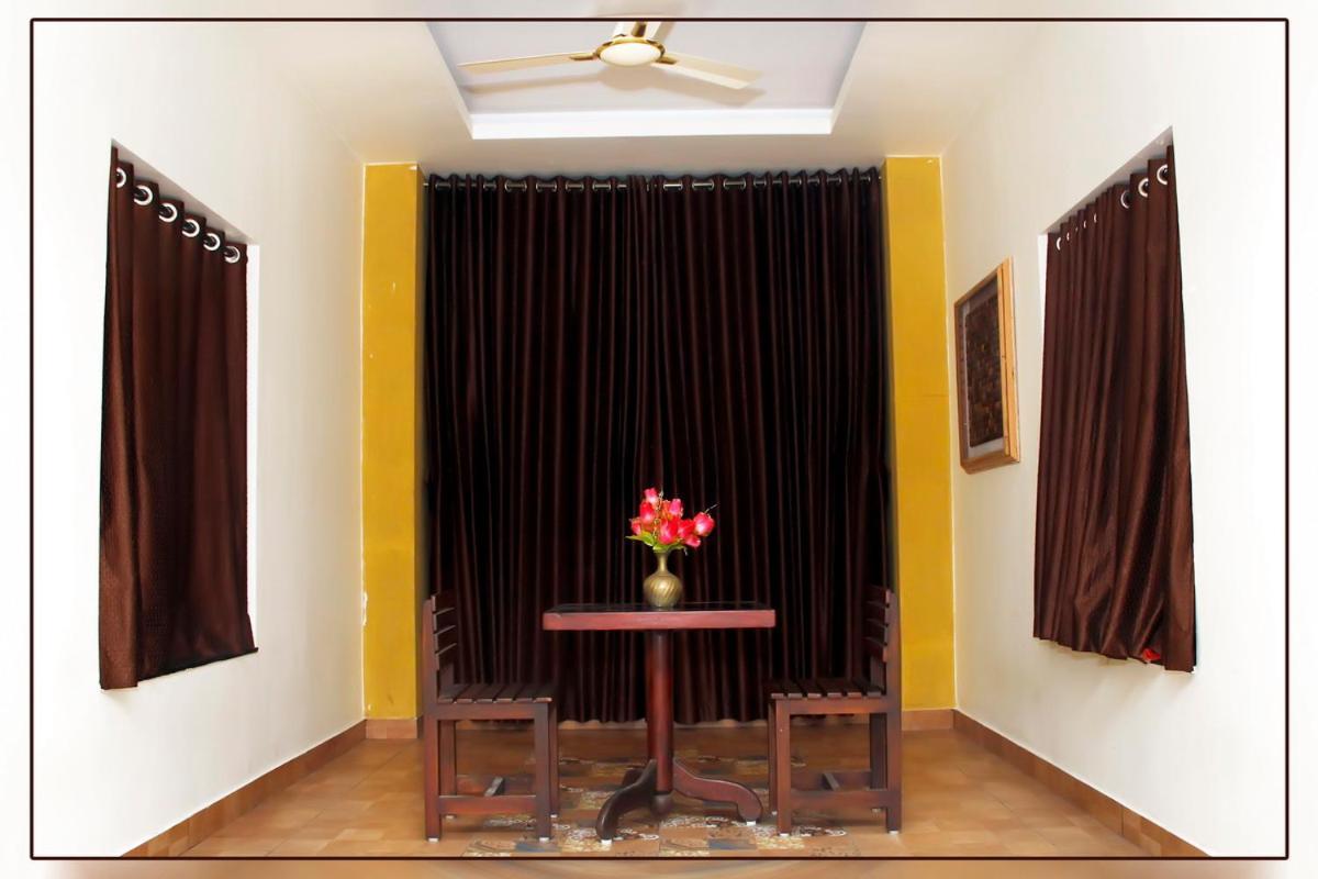 Sree Ganesh Inn Palni Buitenkant foto