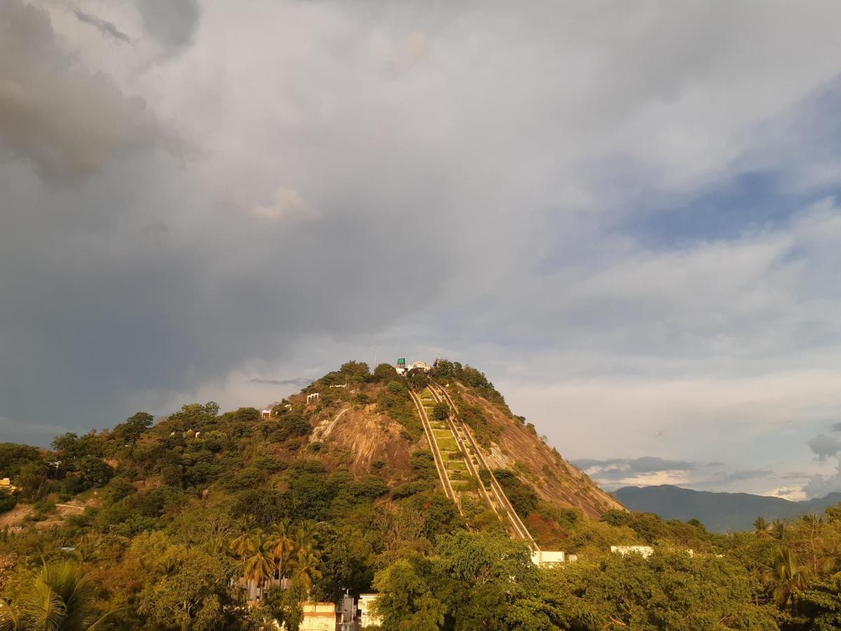 Sree Ganesh Inn Palni Buitenkant foto
